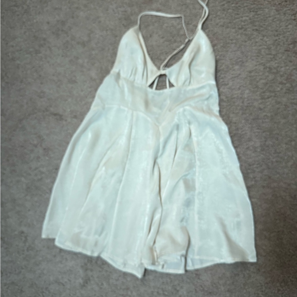 Free People off white silky chemise